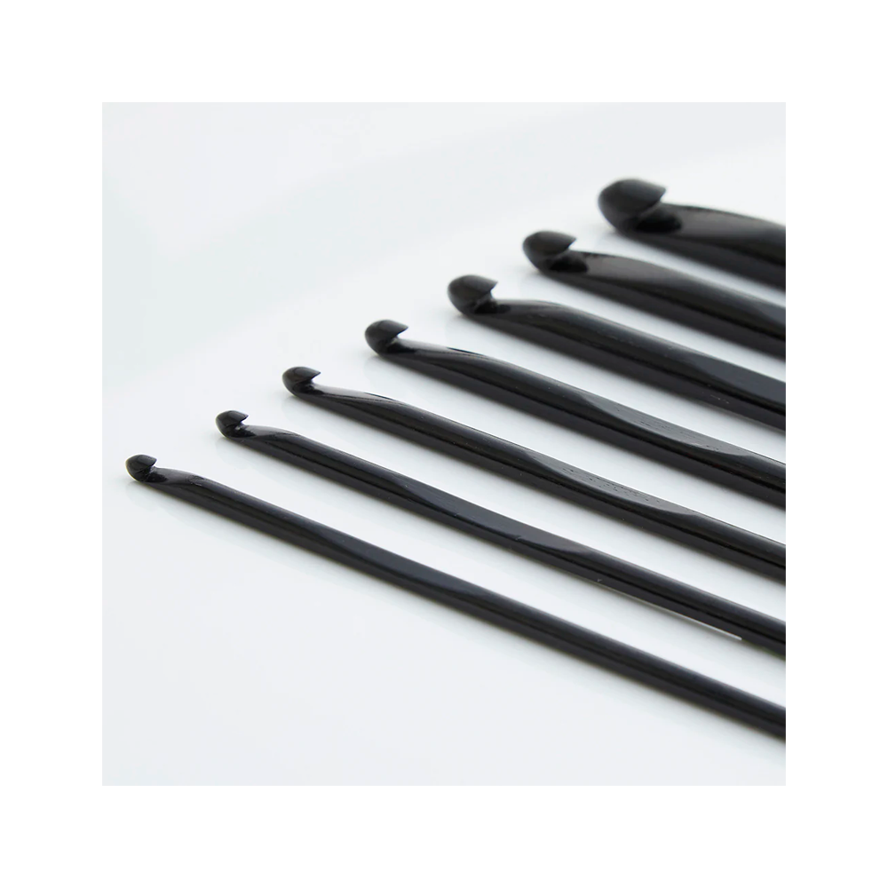 Crochet Madera - Lantern Moon